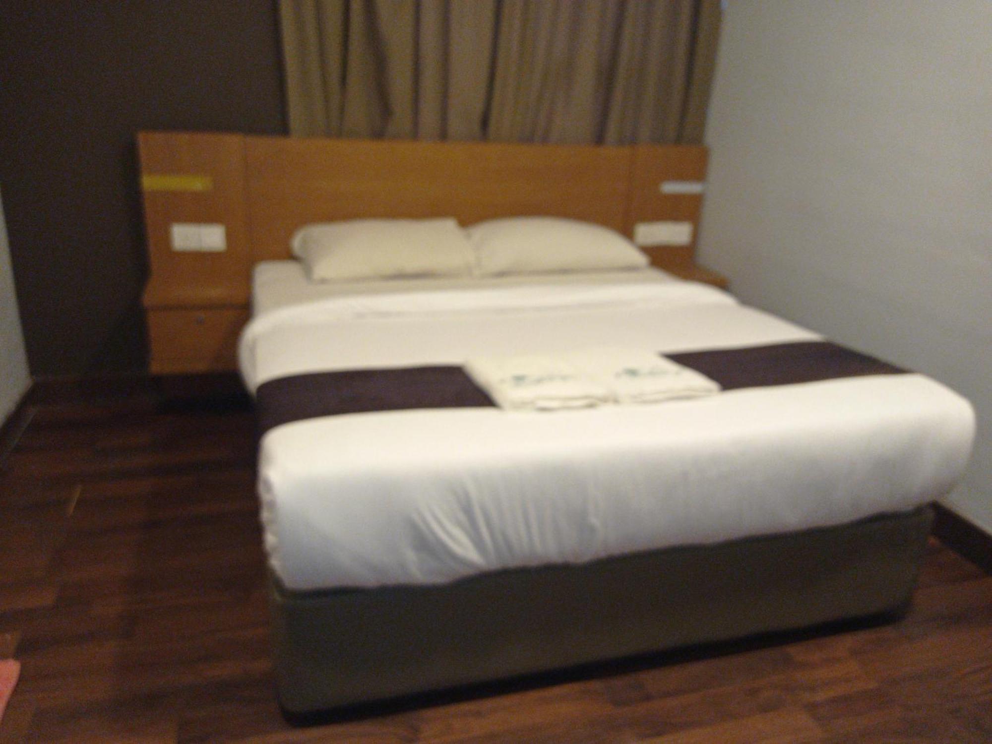 Golden Leaf Boutique Hotel Nusa Idaman Formerly Known As Ariana Hotel Johor Bahru Dış mekan fotoğraf