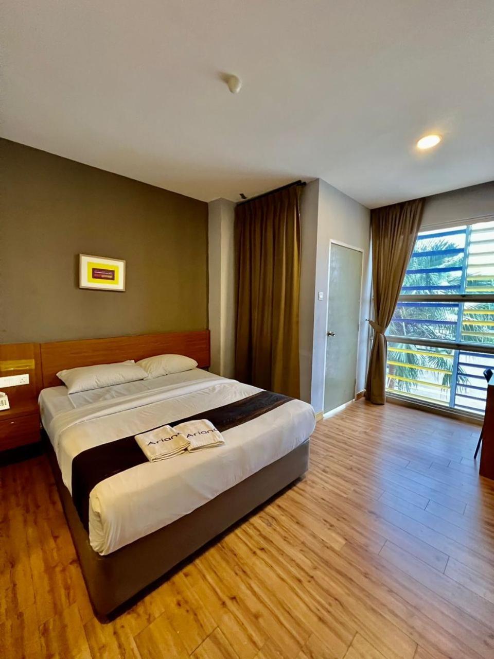 Golden Leaf Boutique Hotel Nusa Idaman Formerly Known As Ariana Hotel Johor Bahru Dış mekan fotoğraf